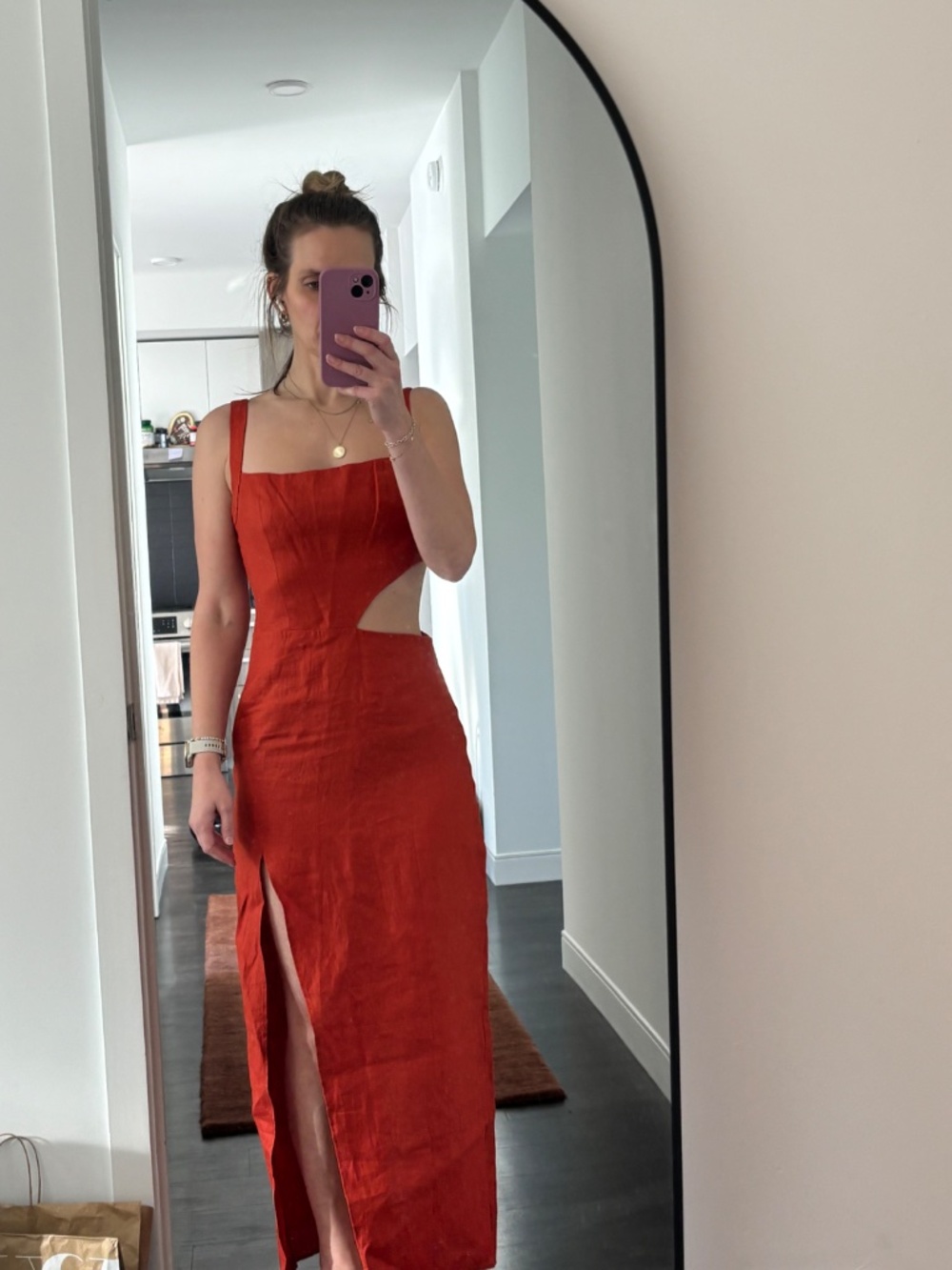 Reformation Linen Dress with cutout - Picture 2 of 7